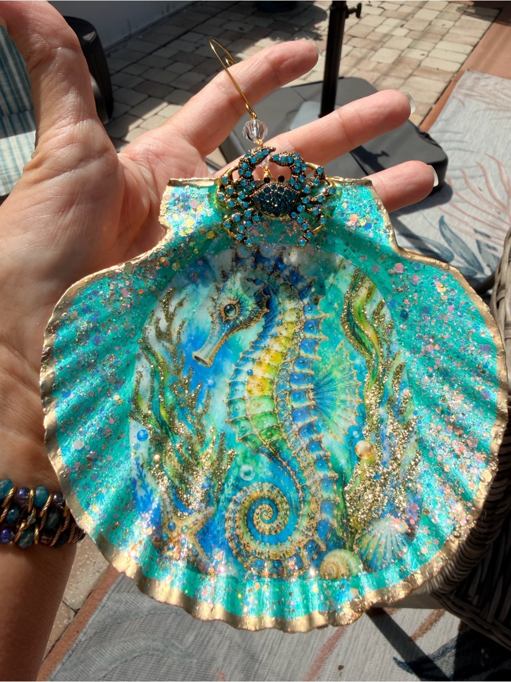 Hand-Painted Turquoise Seahorse Decorative Shell Hanging